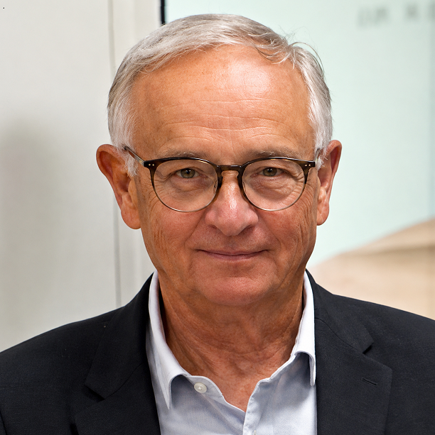 Bruno E.